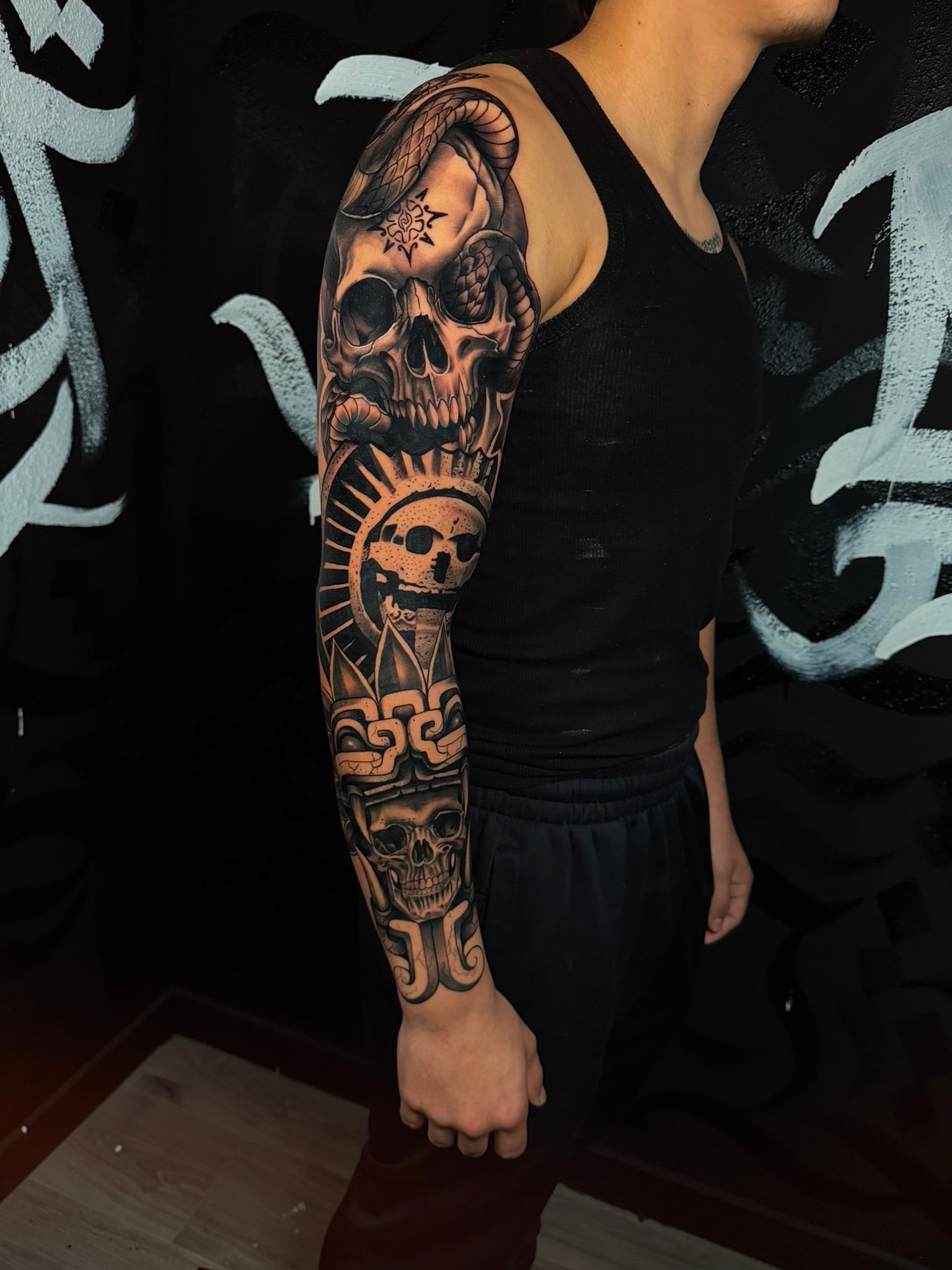 Eddy Outer Arm Sleeve